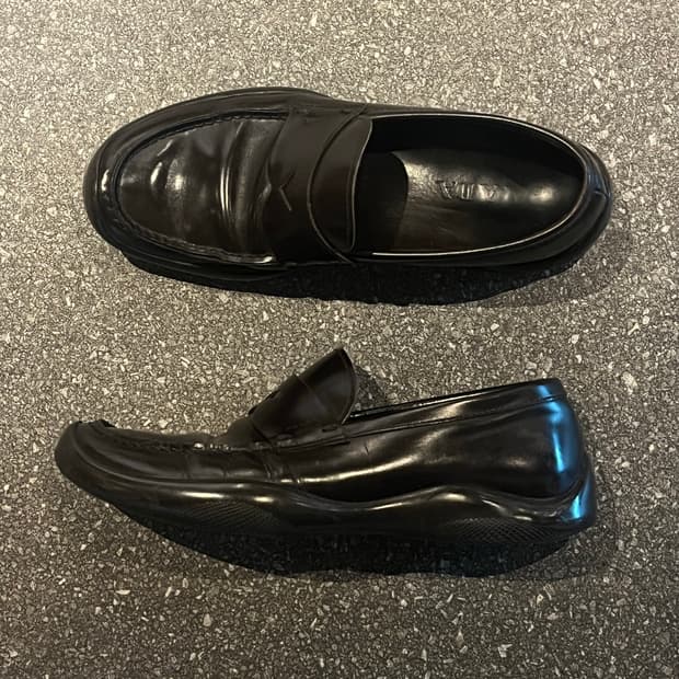 프라다 스포츠 페니 로퍼