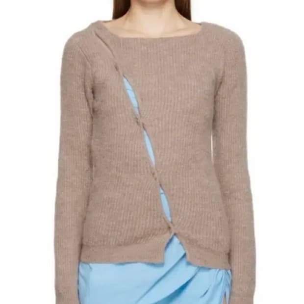 Jacquemus  자크뮈스 비대칭 니트 가디건