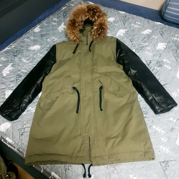 SIERO 시에로 라쿤퍼 소가죽 오리털 피쉬테일 파카 카키 (L)