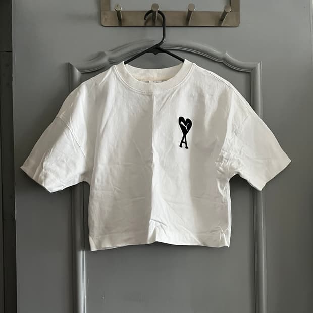 아미 x 퓨마 22FW 크롭반팔 xs사이즈