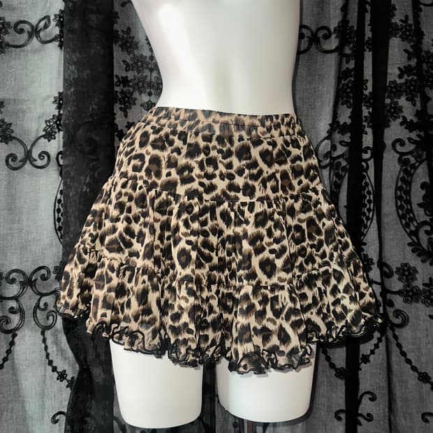 Gyaru leopard print skirt