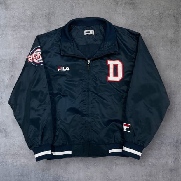 휠라 두산 베어스 네이비 컬러 스타디움 바시티 자켓