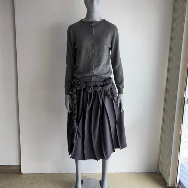 구매) 산코파퓨엘라 reversal entwine skirt