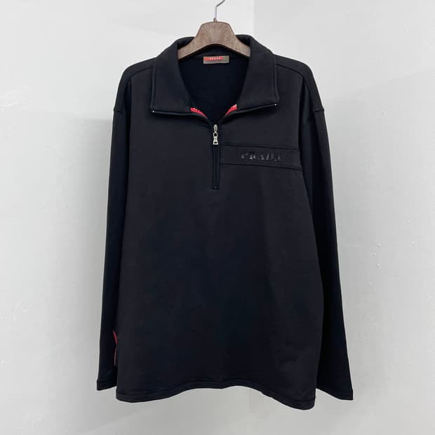 프라다 스포츠 아카이브 롱슬리브 