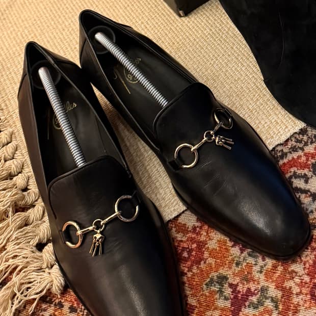 니들스 오페라 빗 뱀프 로퍼 42size