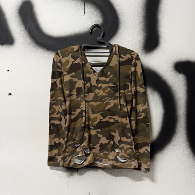 VTG 빈티지 y2k 카모 딱붙핏 데미지 후드 롱슬리브