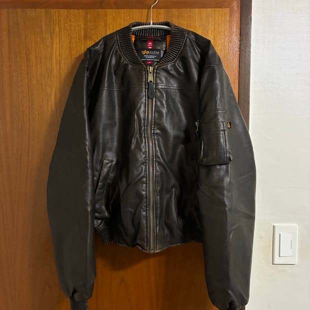 ALPHA BOMBER JACKET FAUX LEATHER