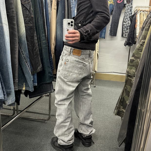 33) 에드윈 505zx 그레이 워싱 데님팬츠