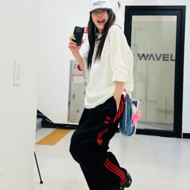 아디다스 윌리 차바리아 우븐 트랙 팬츠 블랙