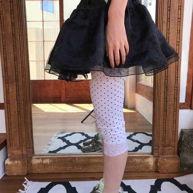 vintage dot lace leggings