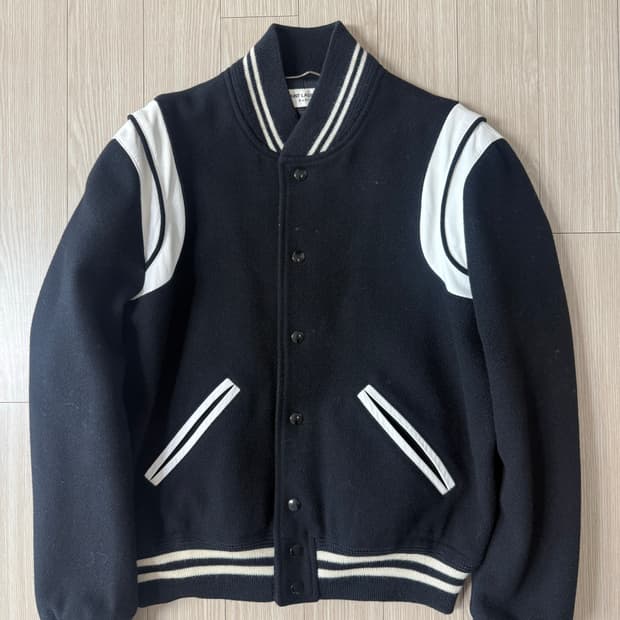 생로랑 13시즌 에디슬리먼 테디 바시티 자켓 46