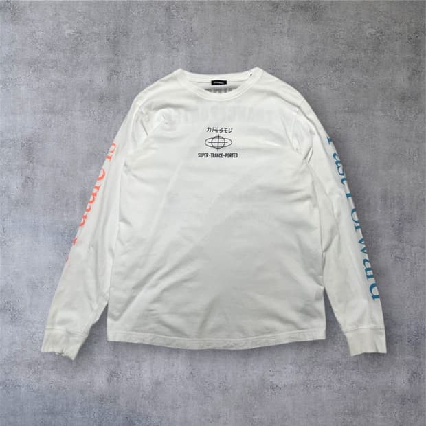 디젤 Diesel 화이트 그래픽 프린팅 긴팔 티셔츠 M