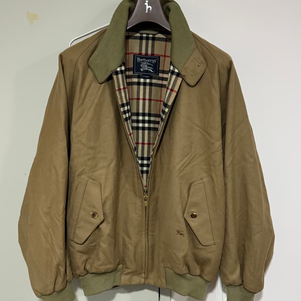 버버리 노바체크 울 헤링턴 봄버 블루종자켓