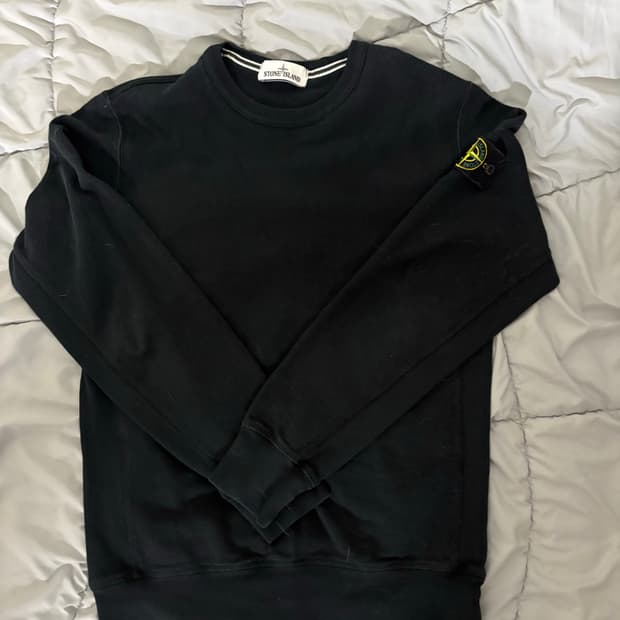 스톤아일랜드 맨투맨