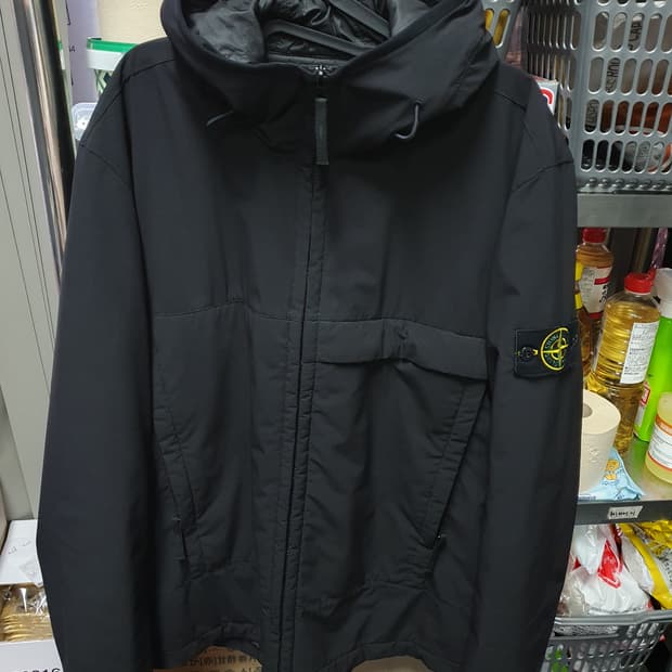 스톤아일랜드 소프트쉘 프리마로프트 자켓 XL