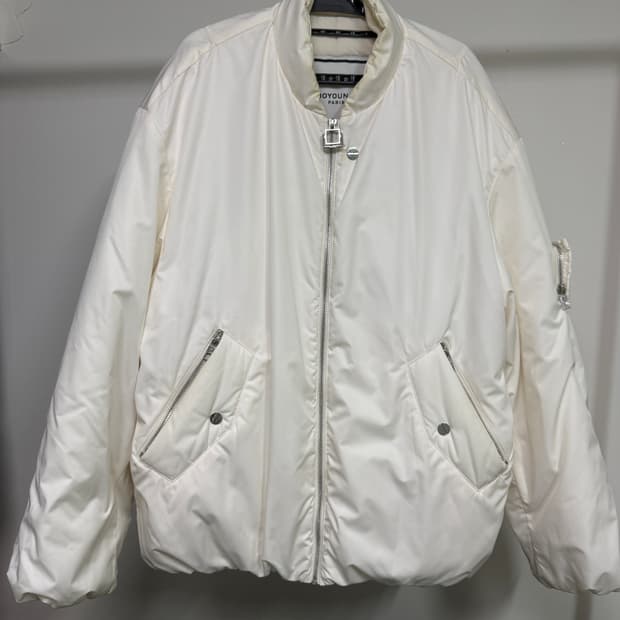 우영미 패디드 MA-1 아이보리 사이즈 48