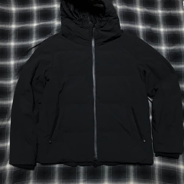 90-00s 재팬 타케오 키쿠치 오로라 마운틴 다운 패딩 모스블랙