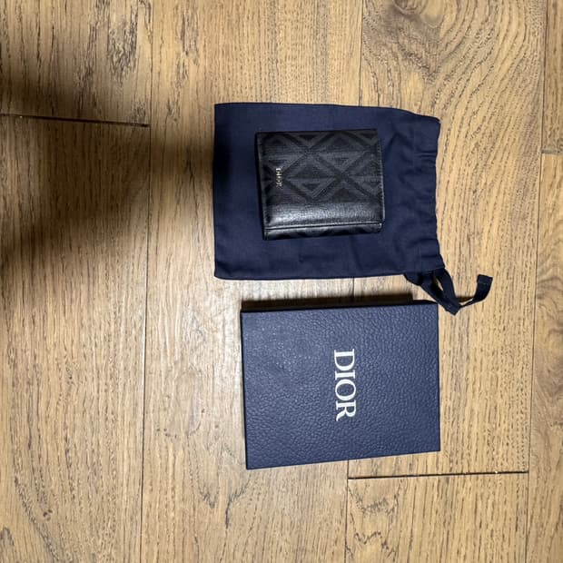 디올 CD 다이아몬드 트리플폴드 반지갑 블랙 풀구성