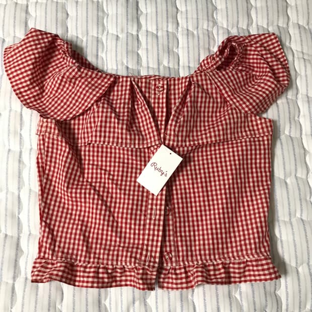 Ruby’s 빈티지 체크 오프숄더