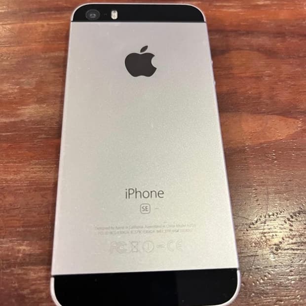 iPhone se 1세대 스페이스 그레이 16gb