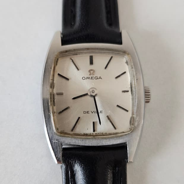 오메가 드빌 여성 가죽 시계