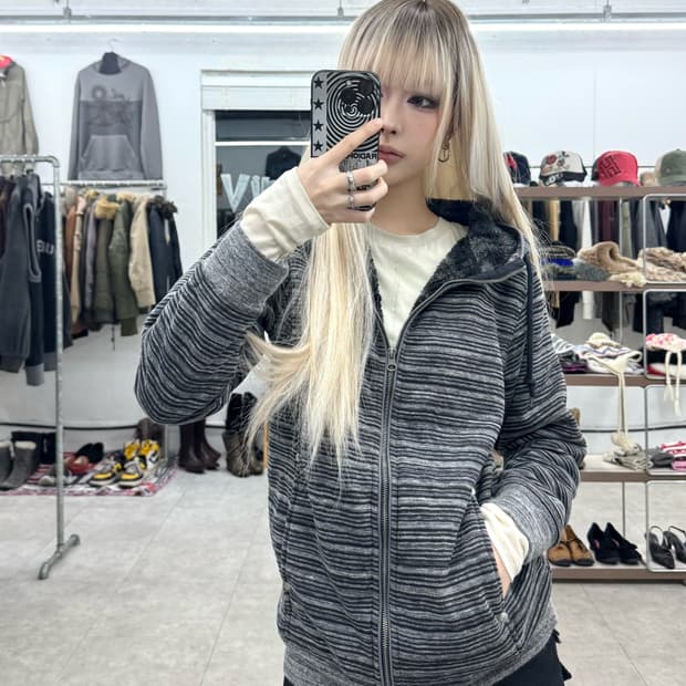 Steelo 스트라이프 후드 집업