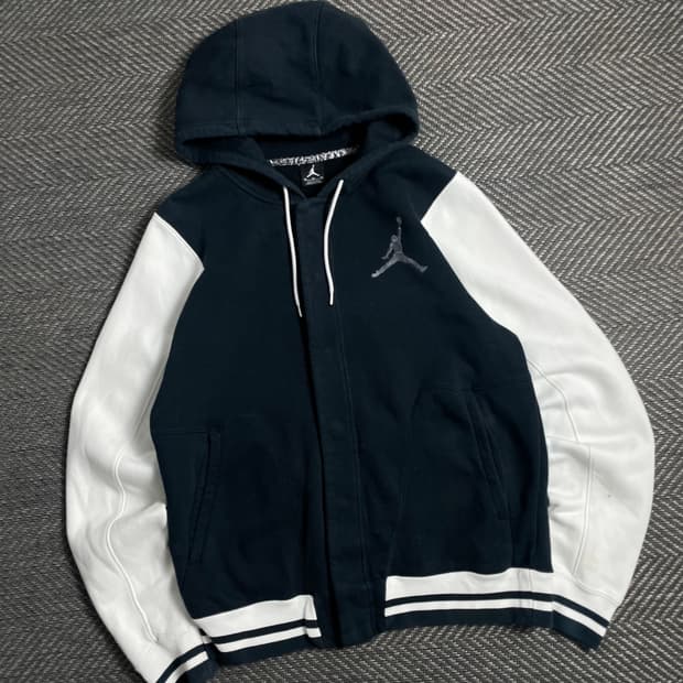 나이키 에어조던 자수로고 스웻 바시티 후드 자켓y 4974