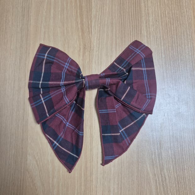 리즈리사 체크 리본브로치 보르도칼라