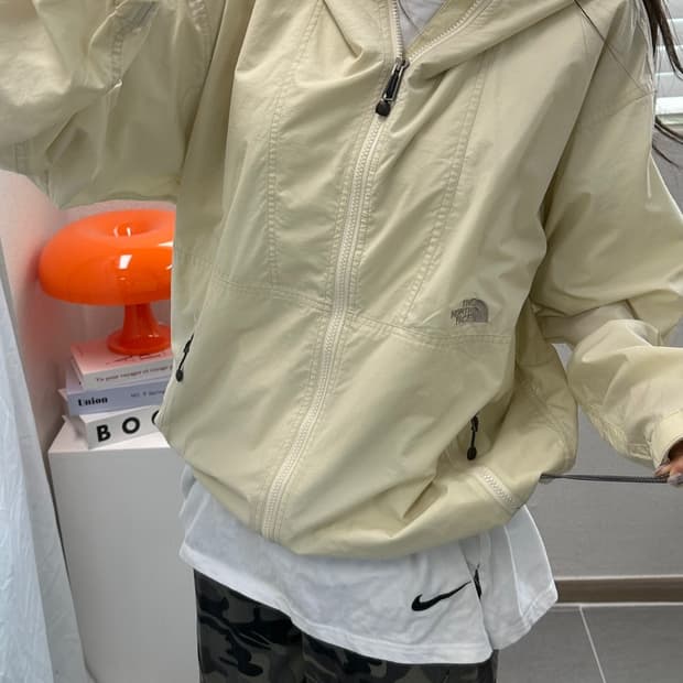 (L)00'S 노스페이스 바람막이-M663