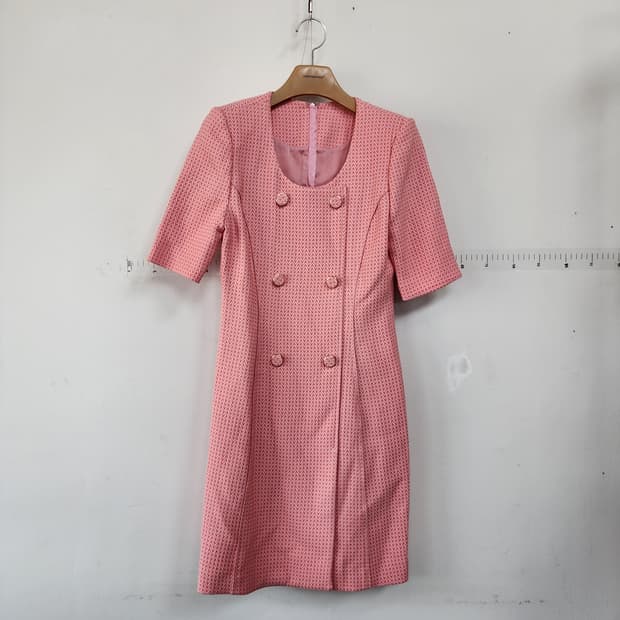 핑크 트위드 더블 버튼 원피스