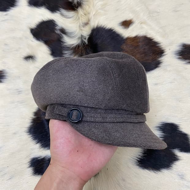 00’s Japanese Style Rare Design Brown Ca
