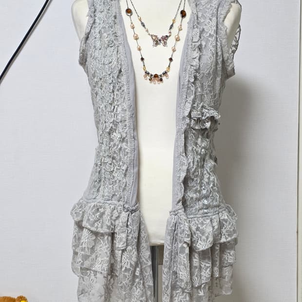 일본빈티지)스즈코 모리걸 y2k 레이스 로맨틱 프릴 레이어드 베스트가디건