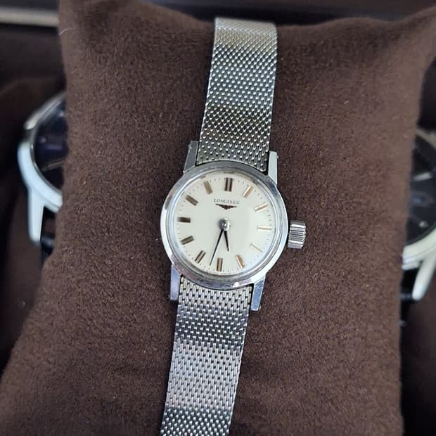 론진 수동 빈티지 시계판매합니다