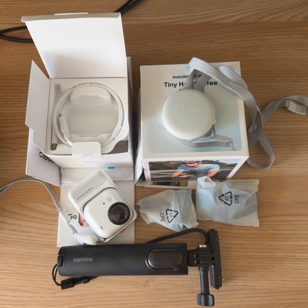 인스타360 GO Ultra
