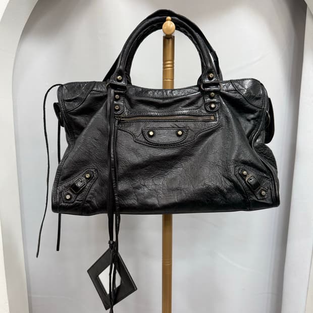 발렌시아가 클래식 은장 모터백 미디움