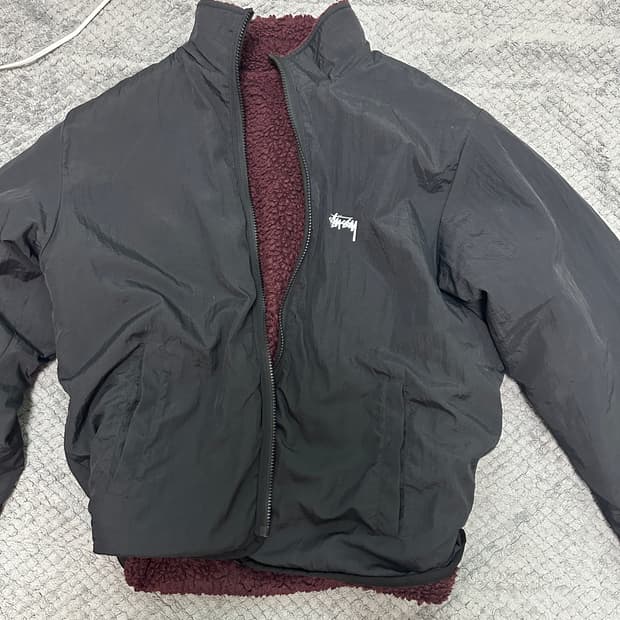 스투시 쉐르파 리버시블 자켓 버건디