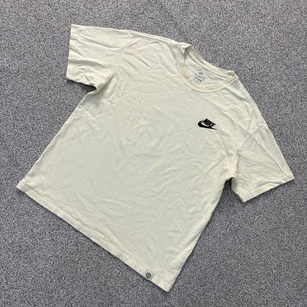 XL 나이키 스몰로고 반팔 티셔츠 0414J
