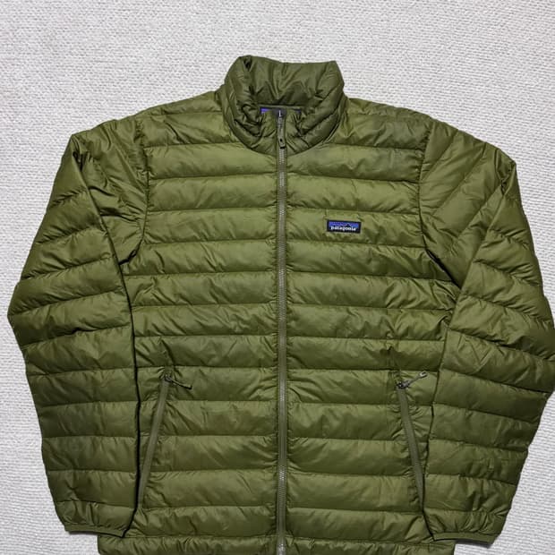 파타고니아 구스다운 경량 패딩 올리브 M