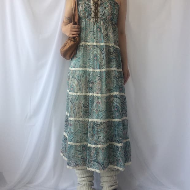 Lace up point paisley pattern sleeveless