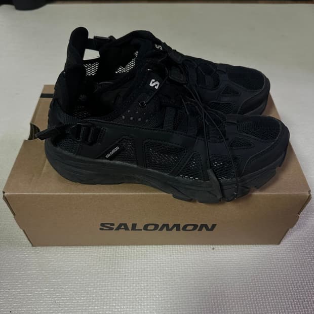 살로몬 테크소닉 250