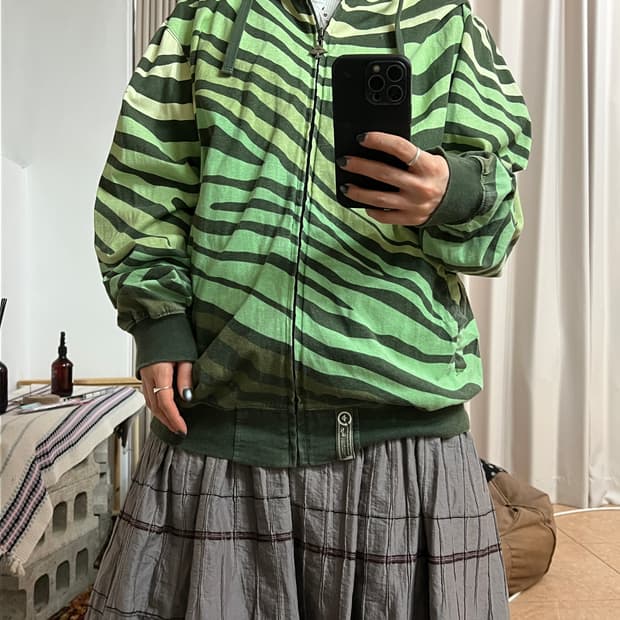 빈티지 레오파드 패턴 그린 후드집업 