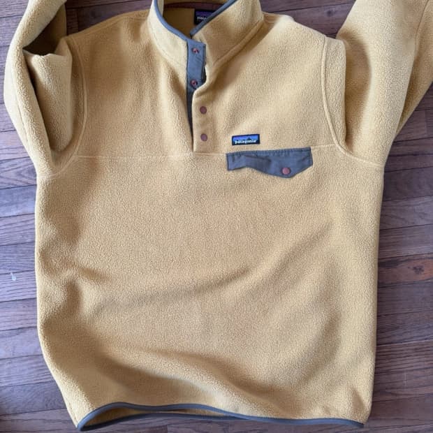 L 파타고니아 신칠라 옐로우 머스타드 케빈 골드