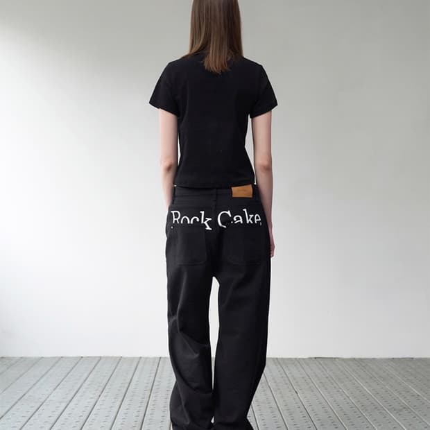 락케이크 / Lettering Hide Pants