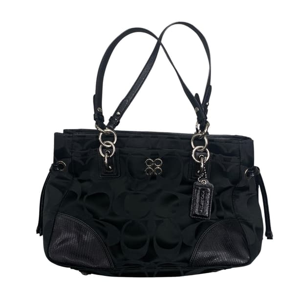 코치 y2k 블랙 숄더백