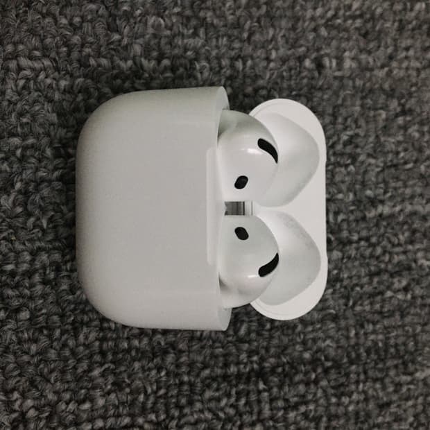 에어팟 4세대 노이즈캔슬링버전 c타입