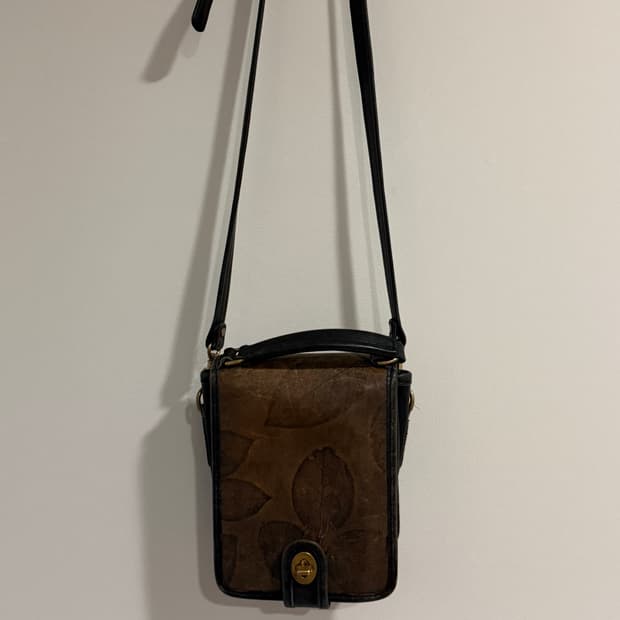 올드 빈티지 멀티포켓 리얼레더 미니 크로스백