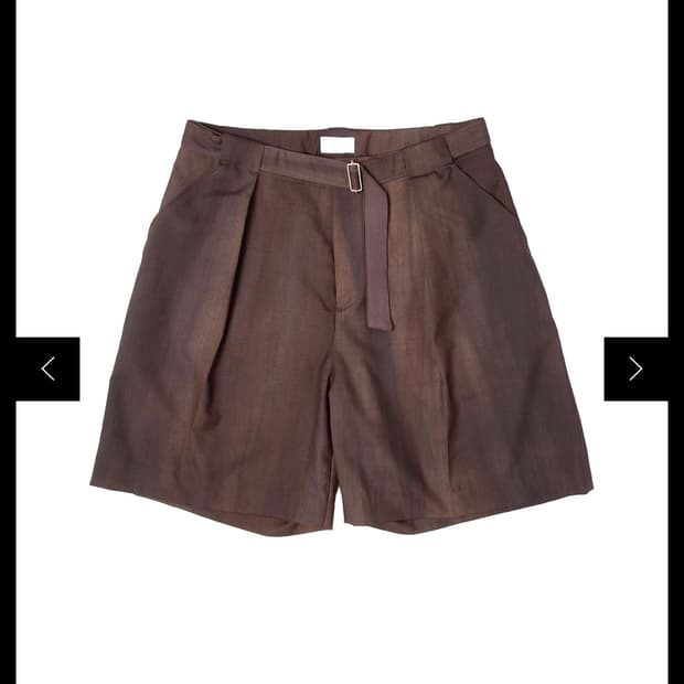 UNDECORATED Gradation Wool Short Pants