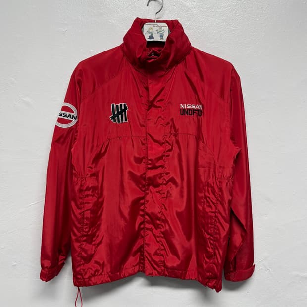 언디핏 닛산 바람막이