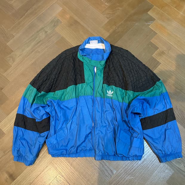 아디다스 빅로고 빈티지 바람막이