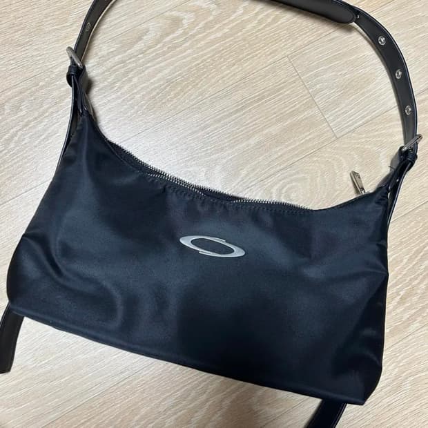 노이아고 숄더백